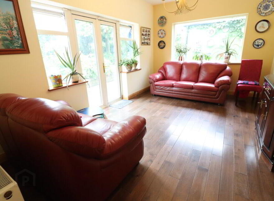 Rock Cottage, Cork Road, Carrigaline, Cork, P43V966