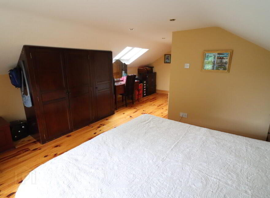 Rock Cottage, Cork Road, Carrigaline, Cork, P43V966