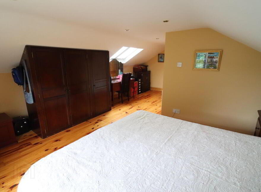 Rock Cottage, Cork Road, Carrigaline, P43V966