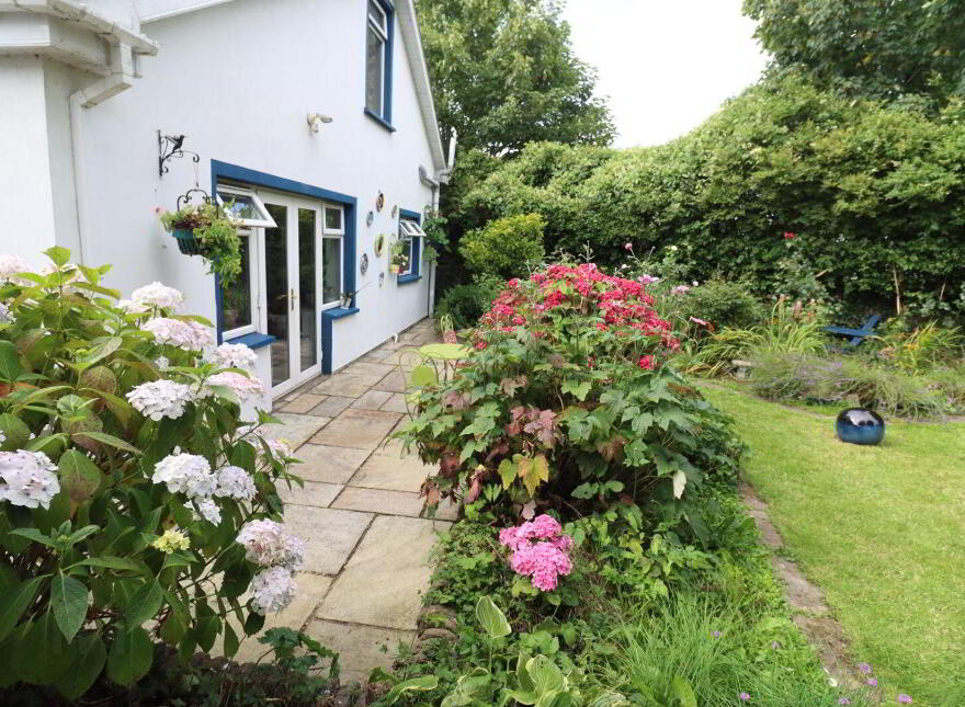 Rock Cottage, Cork Road, Carrigaline, P43V966