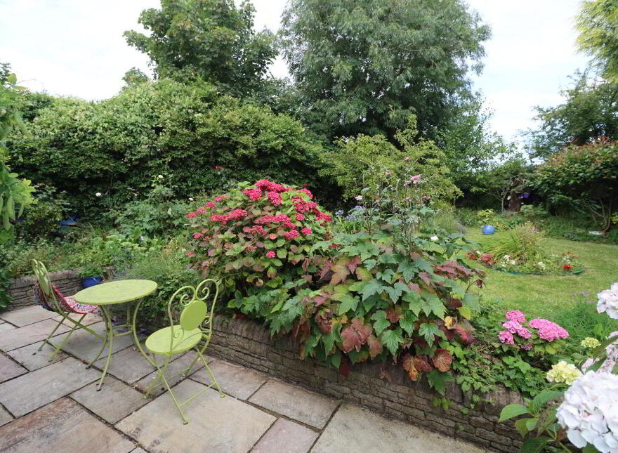 Rock Cottage, Cork Road, Carrigaline, P43V966