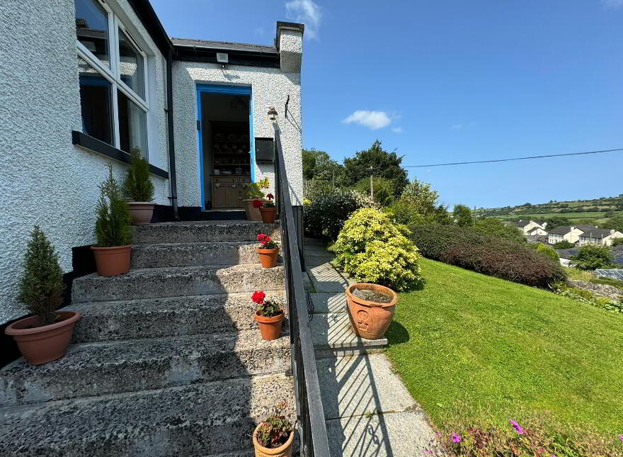 12 Gleno Village, Larne, Carrickfergus, BT40 3LG