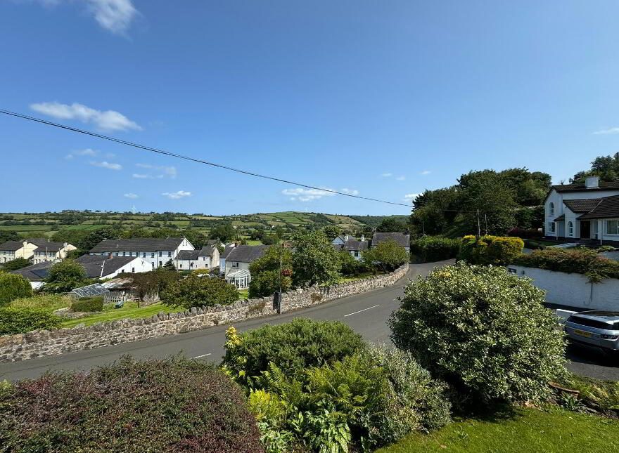 12 Gleno Village, Larne, Carrickfergus, BT40 3LG