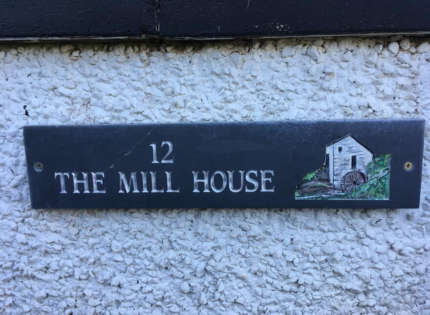 12 Gleno Village, Larne, Carrickfergus, BT40 3LG