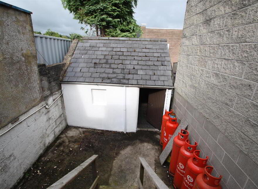 7 High Street, Ballynahinch, BT24 8AB