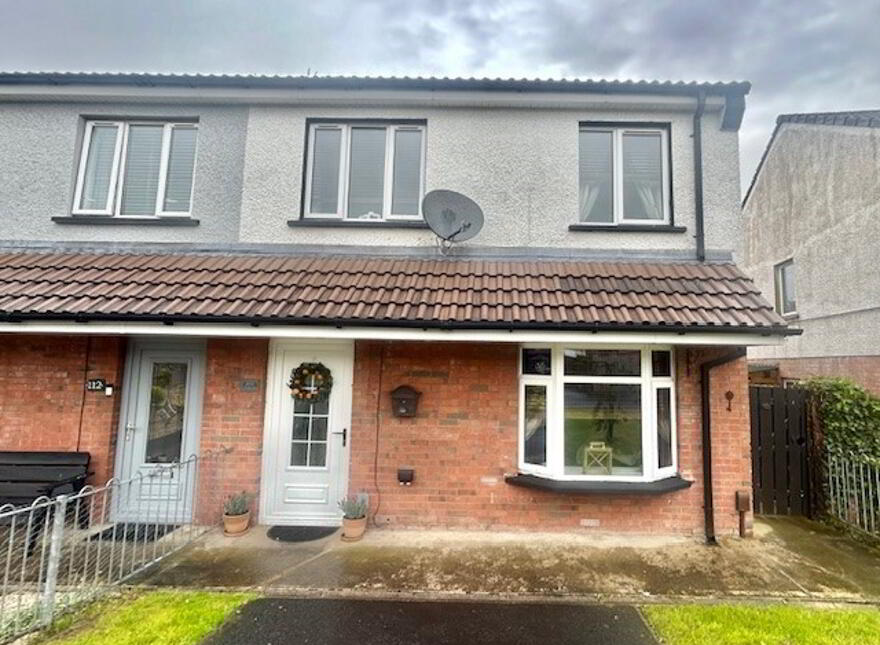 113 St Eithnes Park, Springtown Road, Derry, BT48 0LE photo