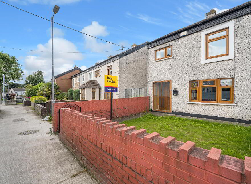 10 Moorfield Close, Clondalkin, Dublin, D22 photo