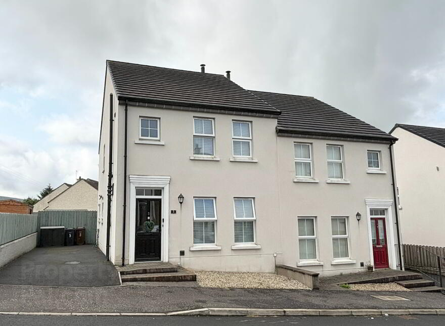 5 Rockfield Park, Ballymena, BT43 6FH photo