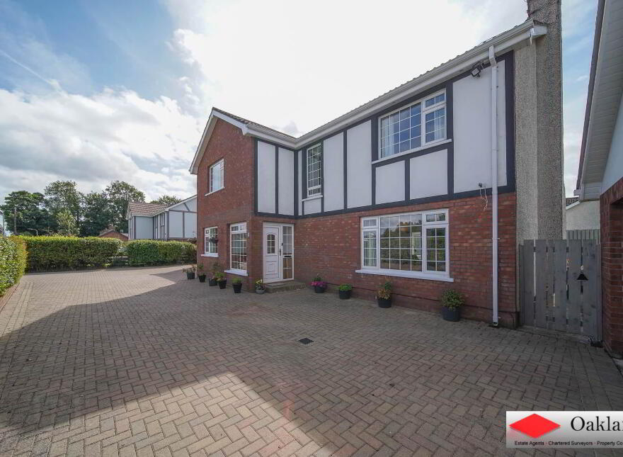 3 Mallory Park, Eglinton, Londonderry, BT47 3XJ