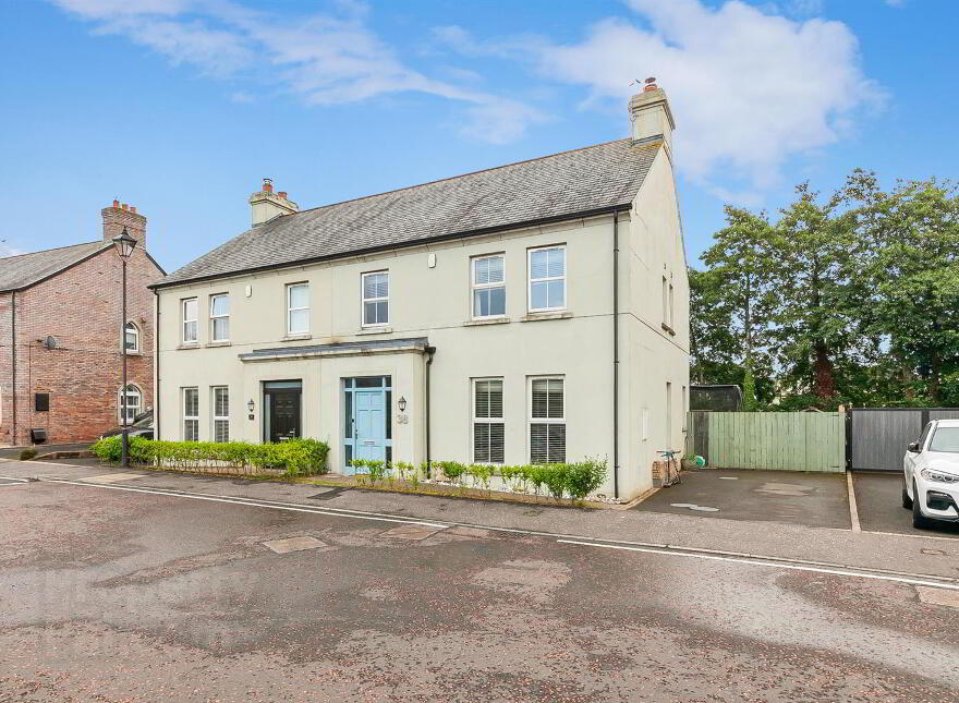 38 Hartley Hall, Greenisland, BT38 8ZR photo