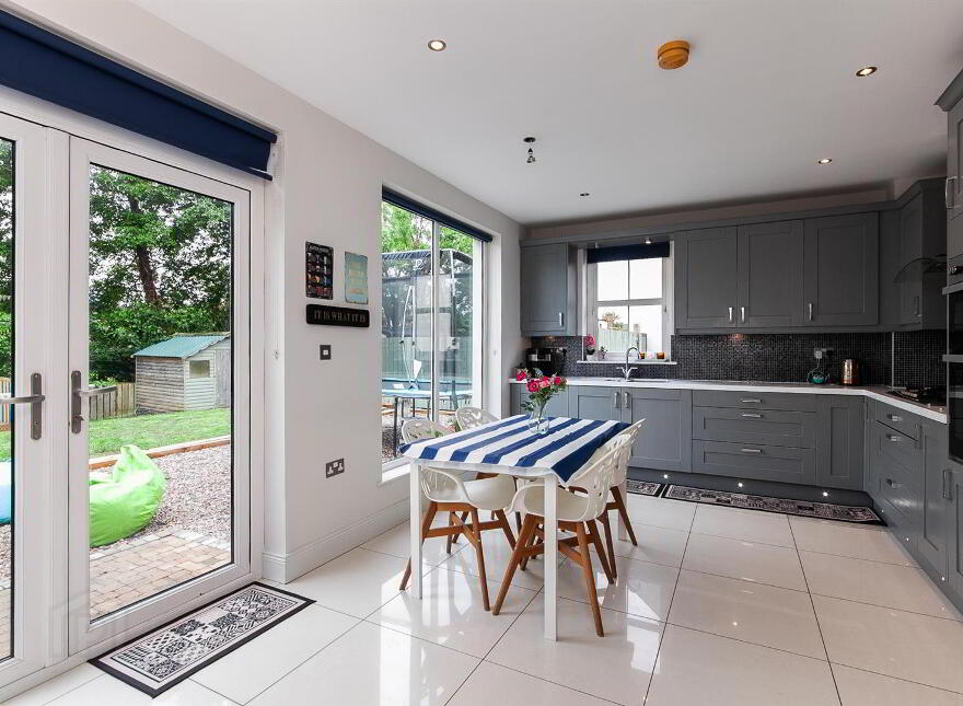 38 Hartley Hall, Greenisland, BT38 8ZR