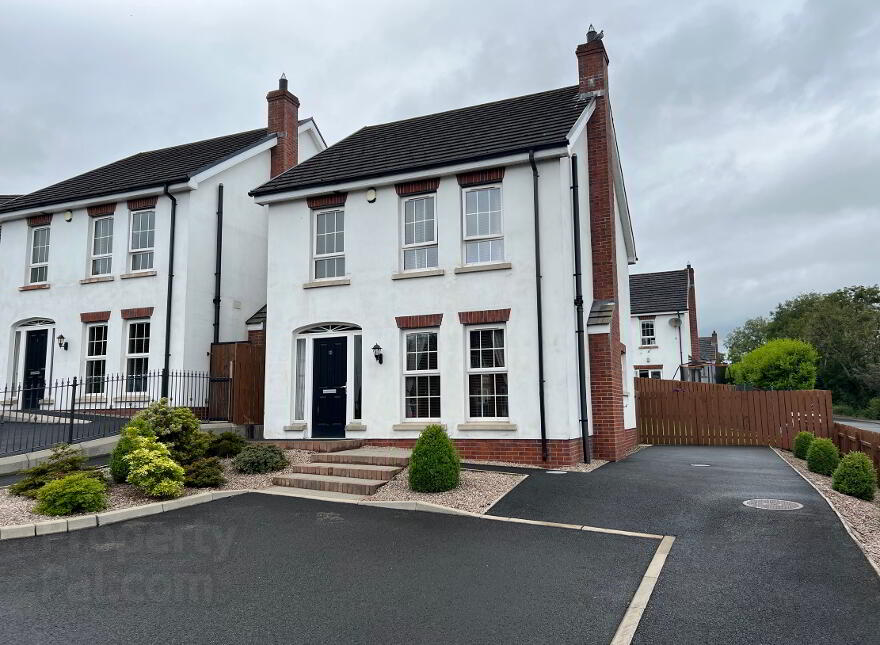 10 Cedar Avenue, Magherafelt, BT45 5JB photo