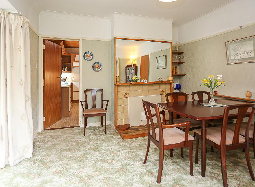 4 Sloans Avenue, The Roundabout, Saintfield Road, Carryduff, BT8 8DG