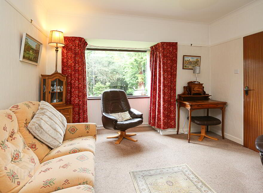 4 Sloans Avenue, The Roundabout, Saintfield Road, Carryduff, BT8 8DG
