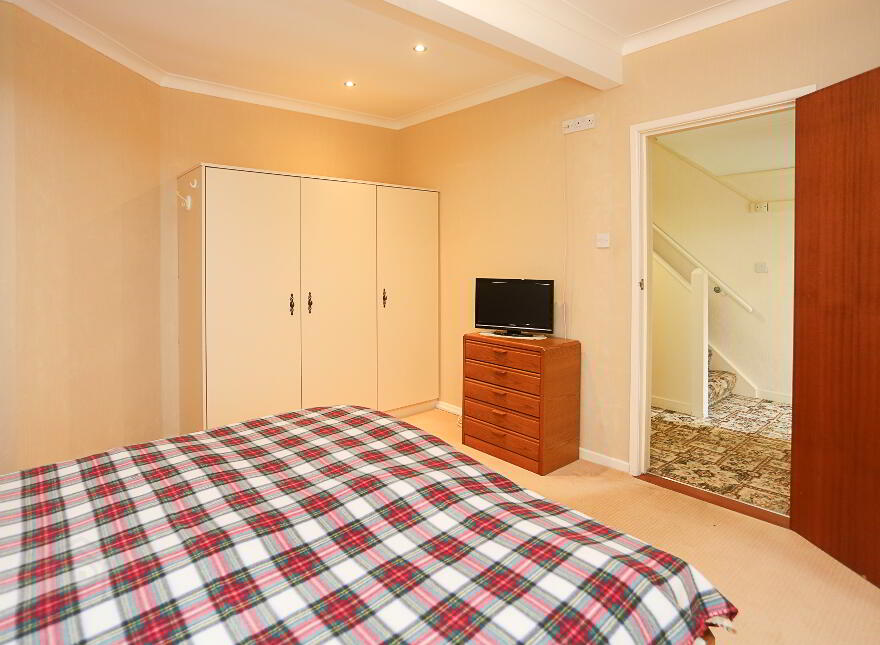 4 Sloans Avenue, The Roundabout, Saintfield Road, Carryduff, BT8 8DG