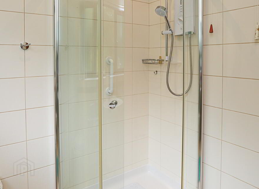4 Sloans Avenue, The Roundabout, Saintfield Road, Carryduff, BT8 8DG