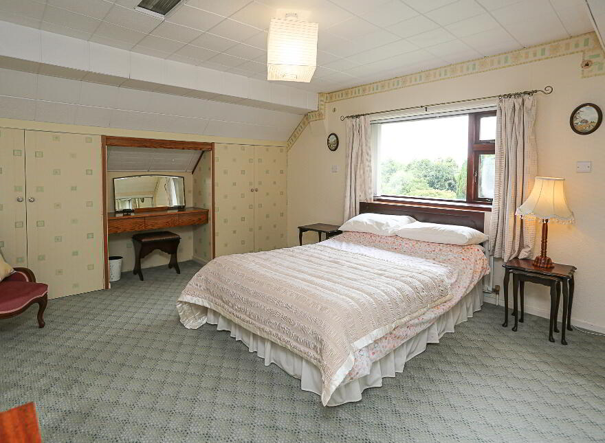 4 Sloans Avenue, The Roundabout, Saintfield Road, Carryduff, BT8 8DG