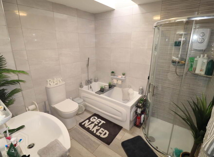 12 Drumlyon Drive, Enniskillen, BT74 5LP