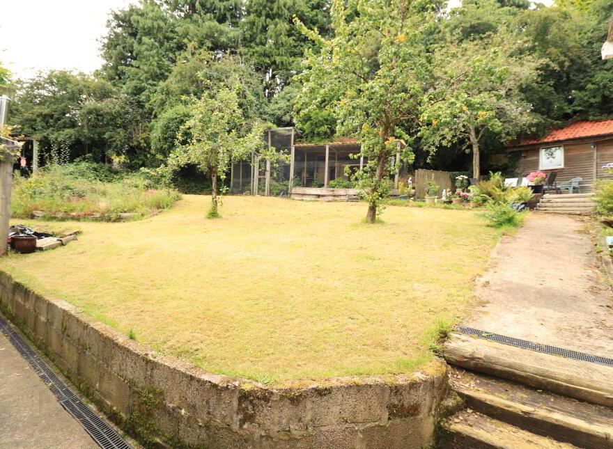 12 Drumlyon Drive, Enniskillen, BT74 5LP