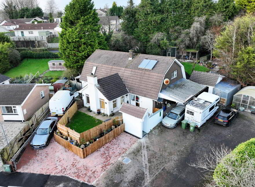 12 Drumlyon Drive, Enniskillen, BT74 5LP