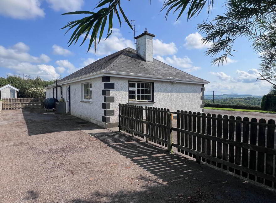 Rathealy, Adamstown, Tullaroan, R95E921