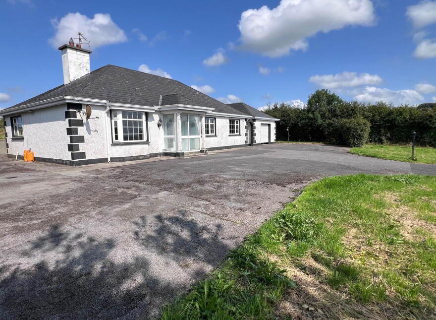Rathealy, Adamstown, Tullaroan, R95E921