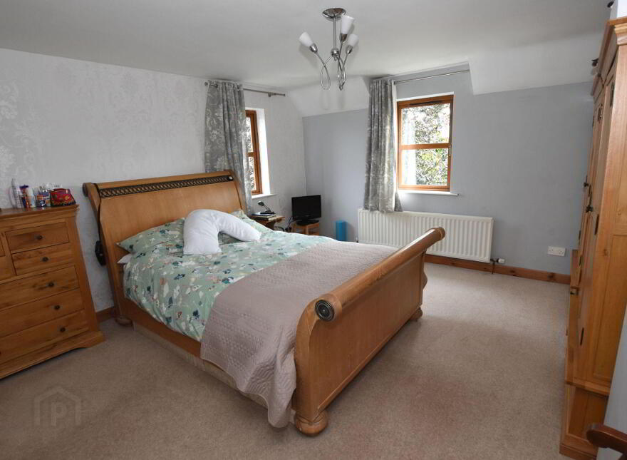 2 Henley Hall, Hillsborough, BT26 6RZ