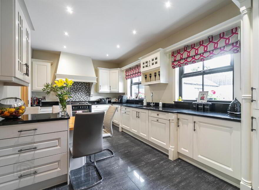 2 Magheraknock Park, Ballynahinch, BT24 8FG