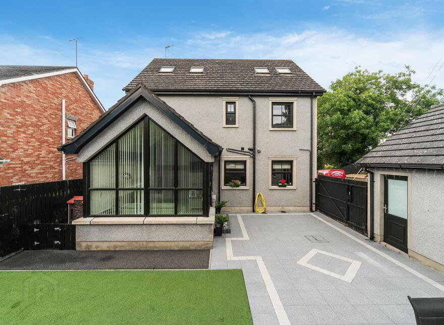 2 Magheraknock Park, Ballynahinch, BT24 8FG