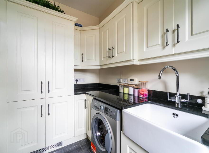 2 Magheraknock Park, Ballynahinch, BT24 8FG