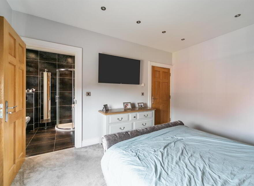 2 Magheraknock Park, Ballynahinch, BT24 8FG