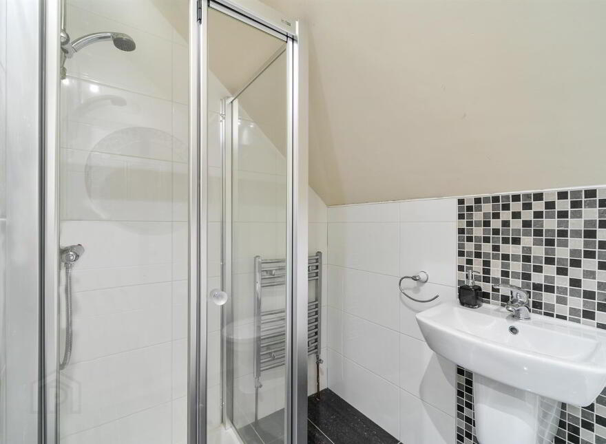 2 Magheraknock Park, Ballynahinch, BT24 8FG