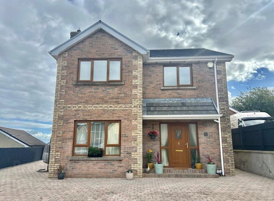 24 Briar Hill, Greysteel, Derry, BT47 3DE photo