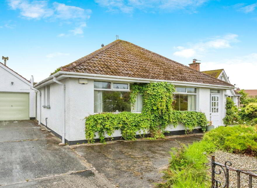 8 The Meadow, Groomsport, Bangor, BT19 6JH photo