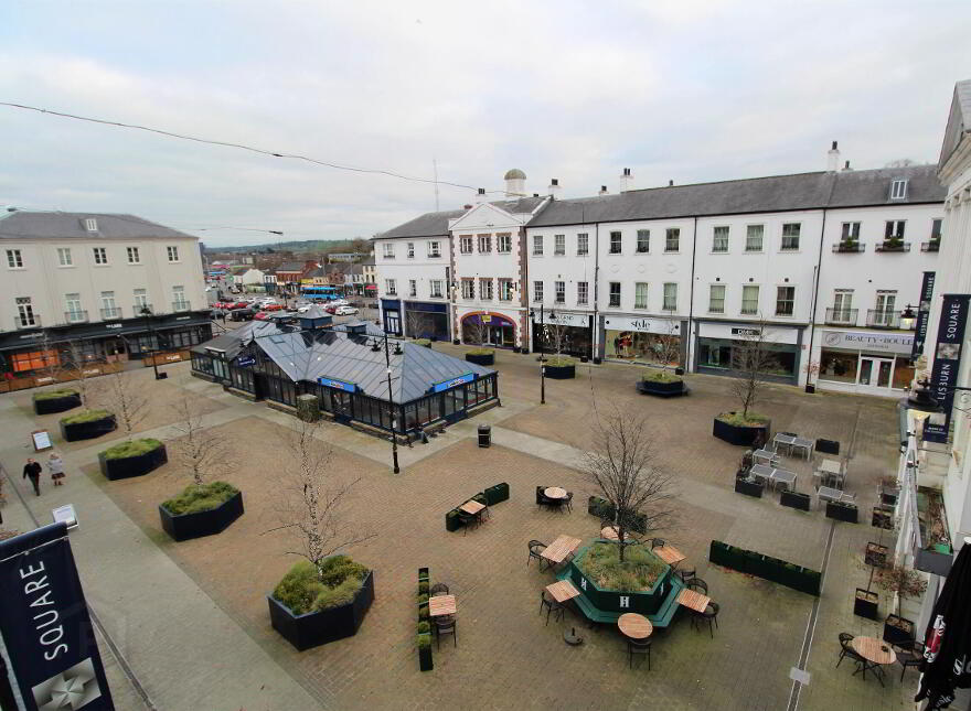 56 Lisburn Square, Lisburn, BT28 1TS