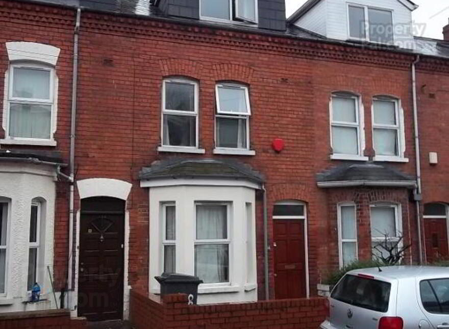 88 Dunluce Avenue, Belfast, BT9 7AZ photo