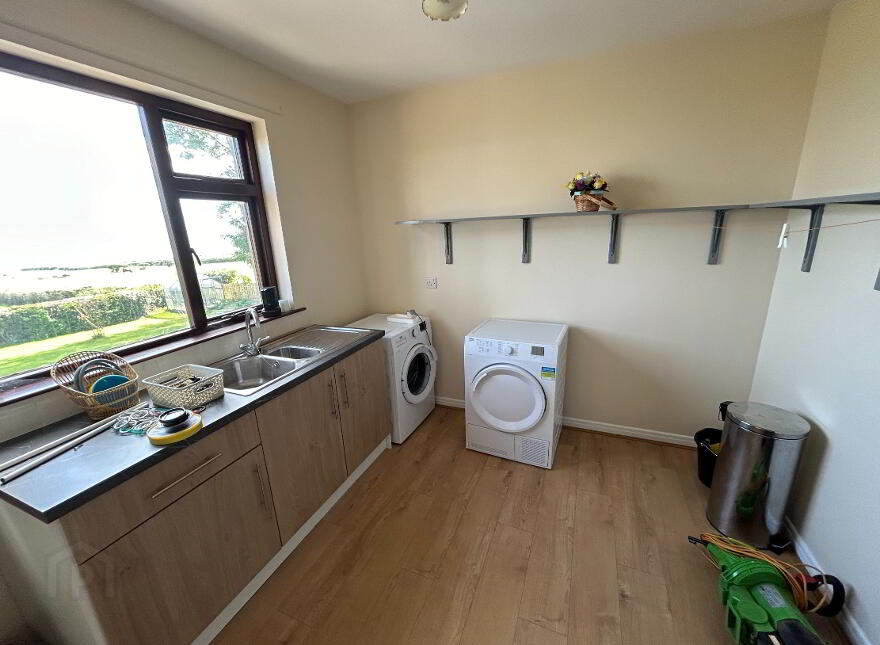 74 Kilkeel Road, Annalong, BT34 4TJ