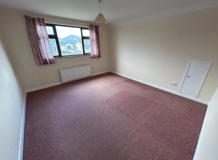 74 Kilkeel Road, Annalong, BT34 4TJ