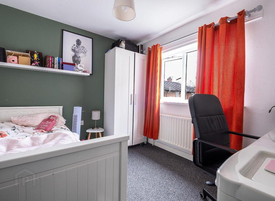 82 Edinburgh Street, Belfast, BT9 7DT