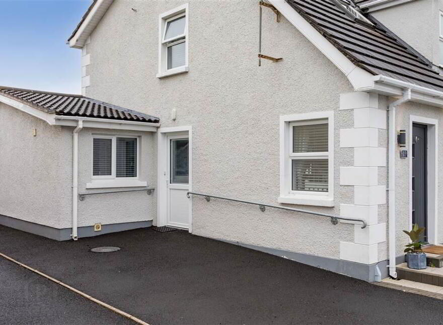 19 Old Court Manor, Cloughmills, Ballymena, BT44 9LW