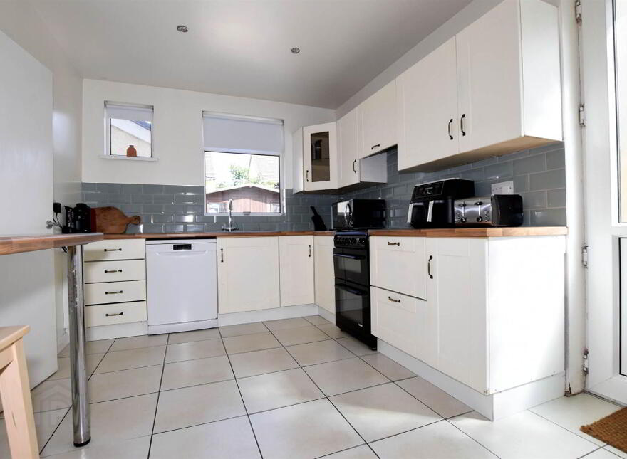 24 Trasnagh Drive, Newtownards, BT23 4PD