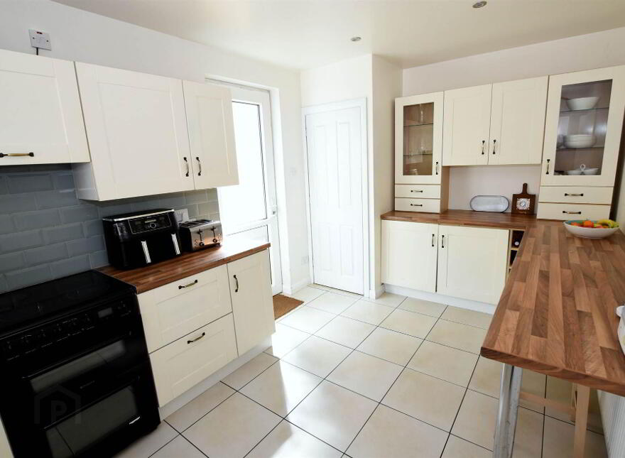 24 Trasnagh Drive, Newtownards, BT23 4PD
