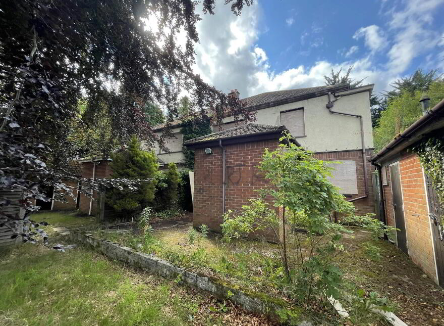 Semi-Detached , Dwellings And Land Totalling, 0 5acres 1, 3 & 5 Kirkwo...Lisburn, BT28 3SA