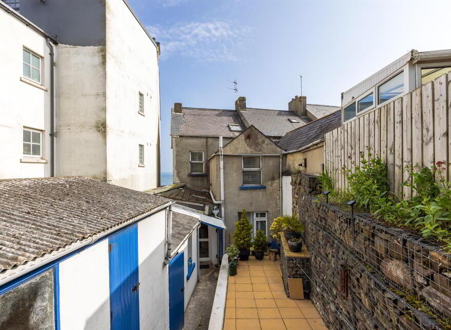 3 Parade, Donaghadee, BT21 0AE