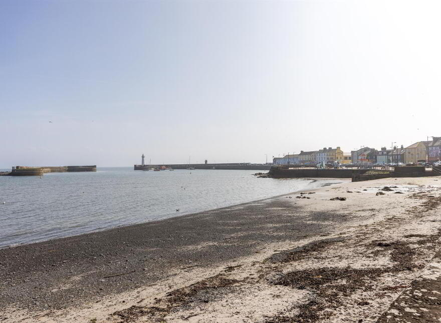 3 Parade, Donaghadee, BT21 0AE