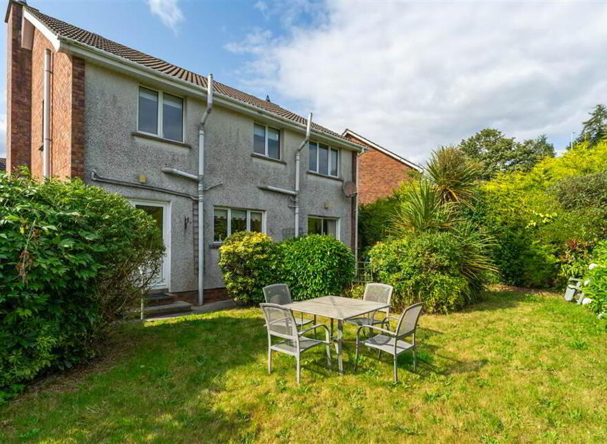 3 Orchard Crescent, Downpatrick, BT30 6NY