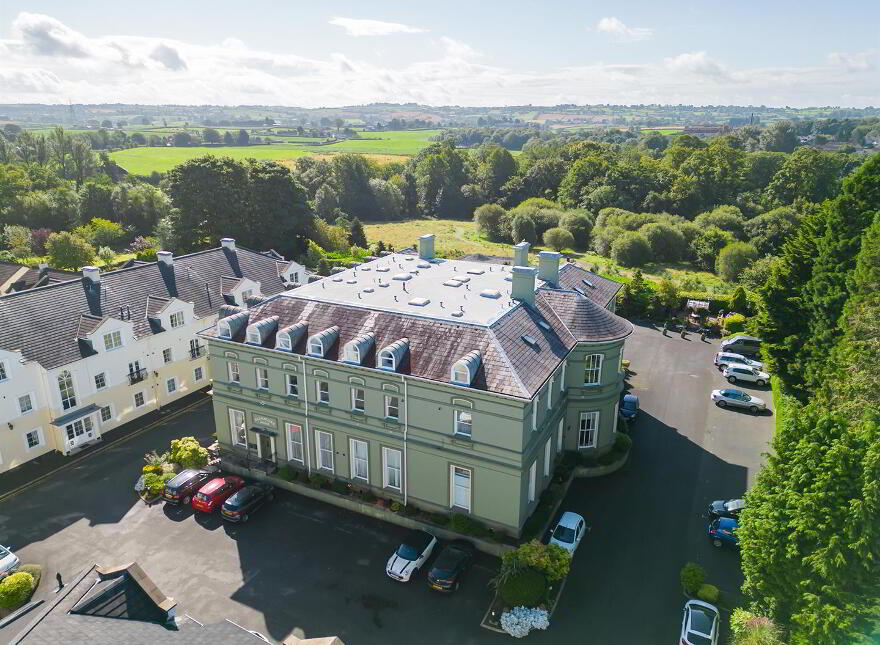 54 Glenmore House, Lisburn, BT27 4QT