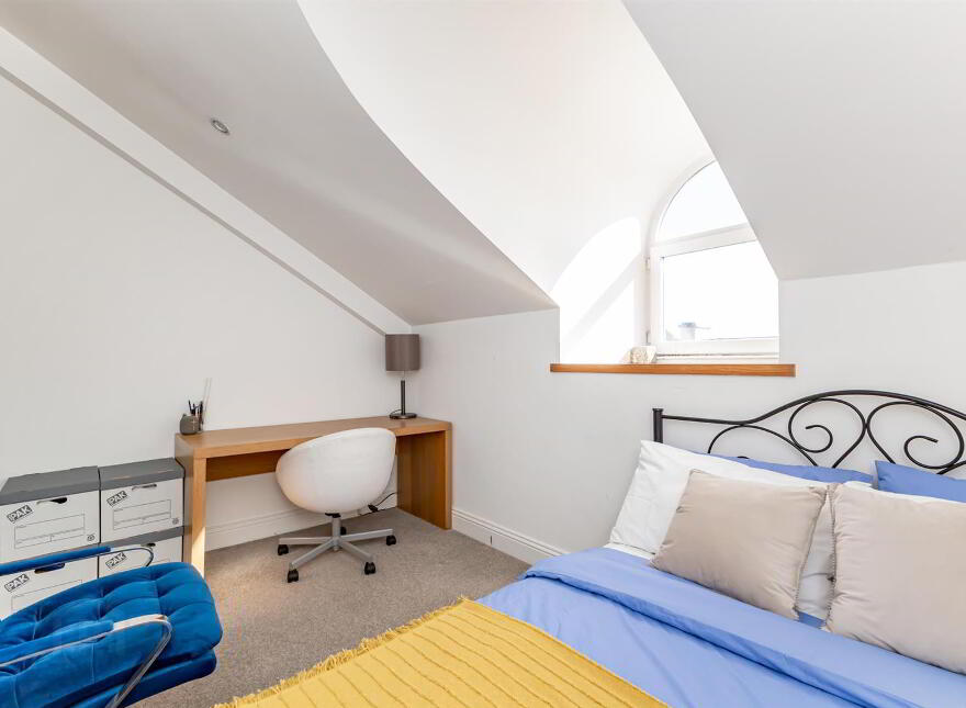 54 Glenmore House, Lisburn, BT27 4QT