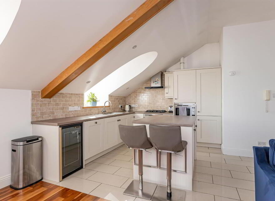 54 Glenmore House, Lisburn, BT27 4QT