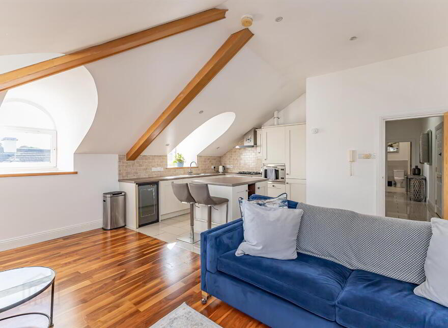 54 Glenmore House, Lisburn, BT27 4QT